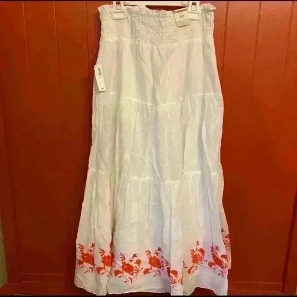 Old Navy Bundle denim Jacket & Skirt - Picture 2 of 13